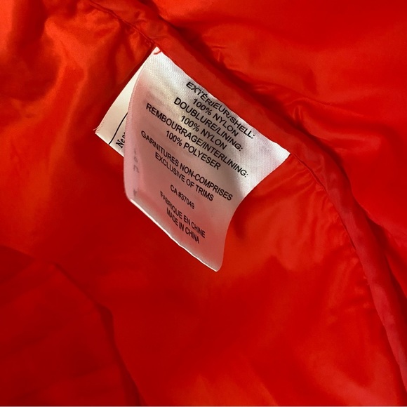 Packable Lightweight Puffer Jacket | Montreal Boutique - Picture 7 of 10